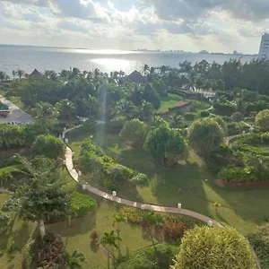 Beachfront Канкун