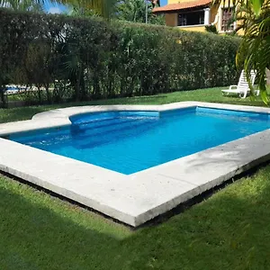  Alloggio in famiglia La Maison Bleue