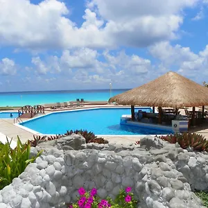2* Aparthotel Cancun Beach Aparthotel Brisas